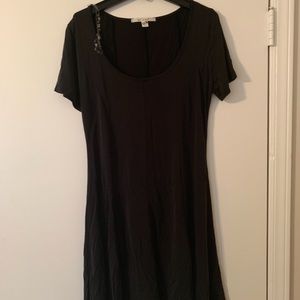 Malibu thigh length black short sleeve dress